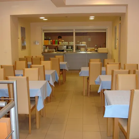 Hostel Hi