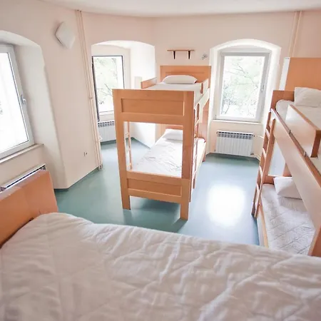 Hostel Hi